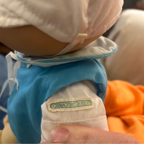 Vintage cabbage patch doll preemie with originalal outfit - Picture 3 of 9
